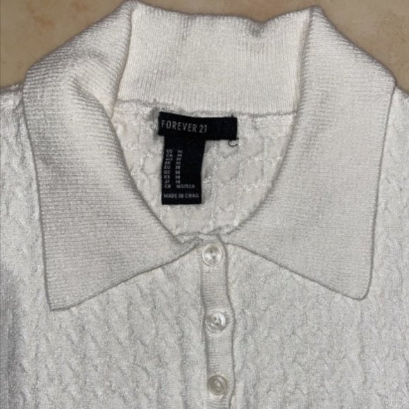 Forever 21 Knit White Collar Shirt Sleeveless - Picture 2 of 3